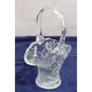 Brides Glass Flower Basket w/Etched Flowers and Button Handle